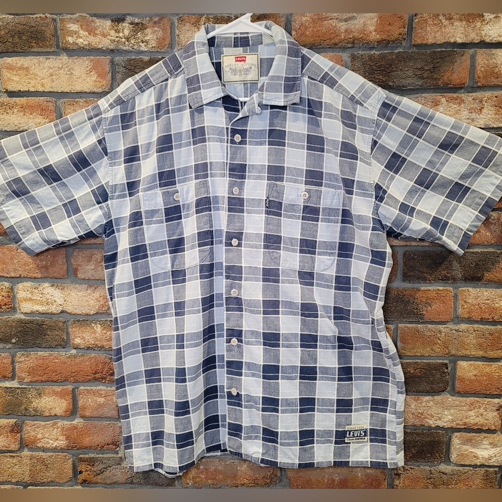 Levi's Button Up - image 1